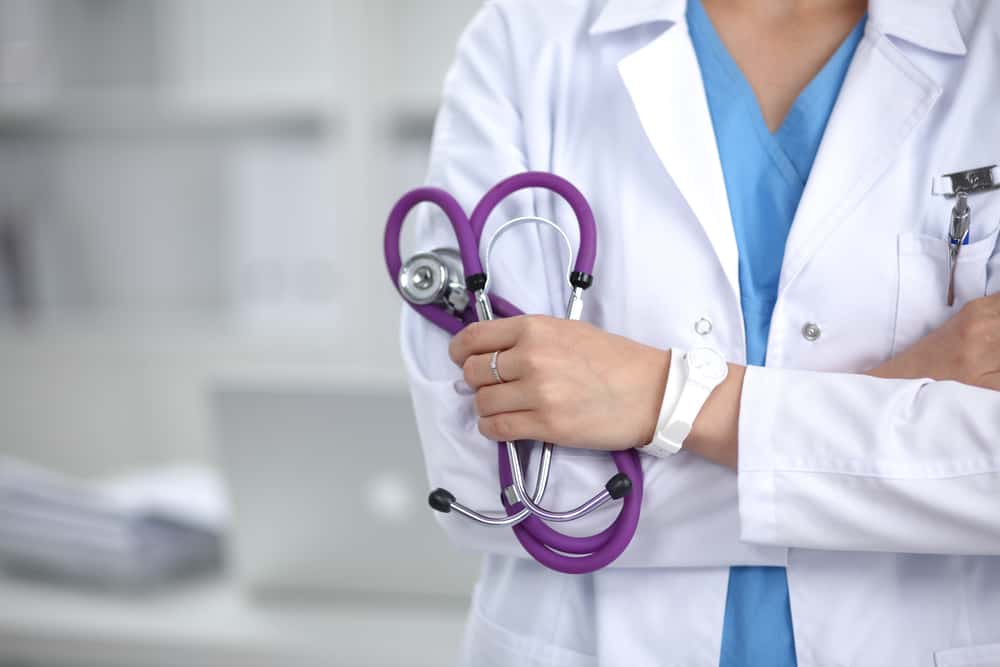 Hospitals Have a Disproportionate Percentage of Negative Reviews: Find Out Why and How to Fix It