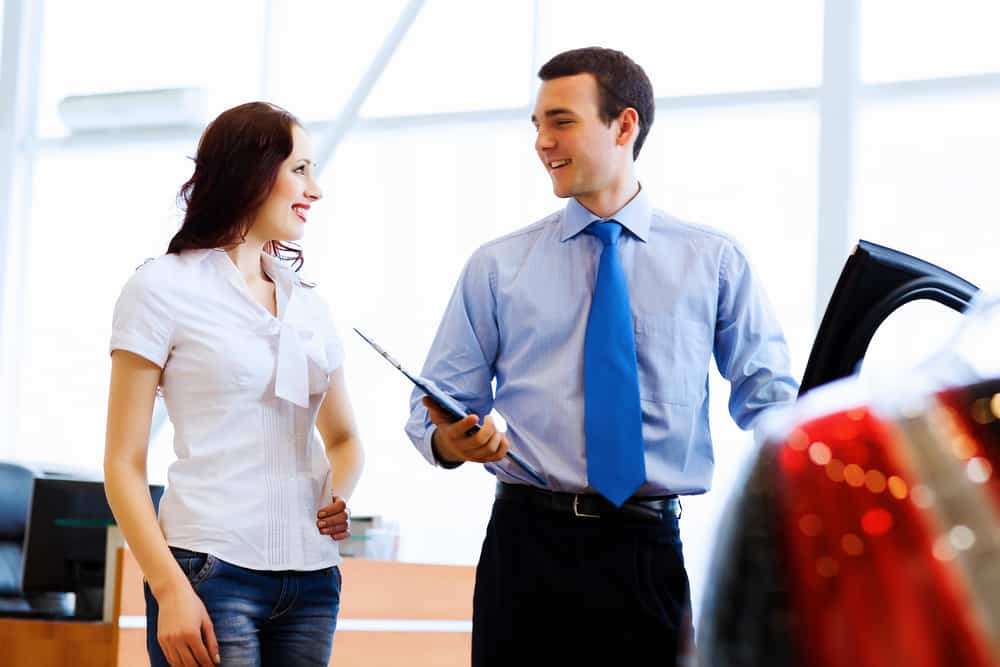 New Study Shows that Car Shoppers are More Likely to Buy from Dealerships with Positive Reviews