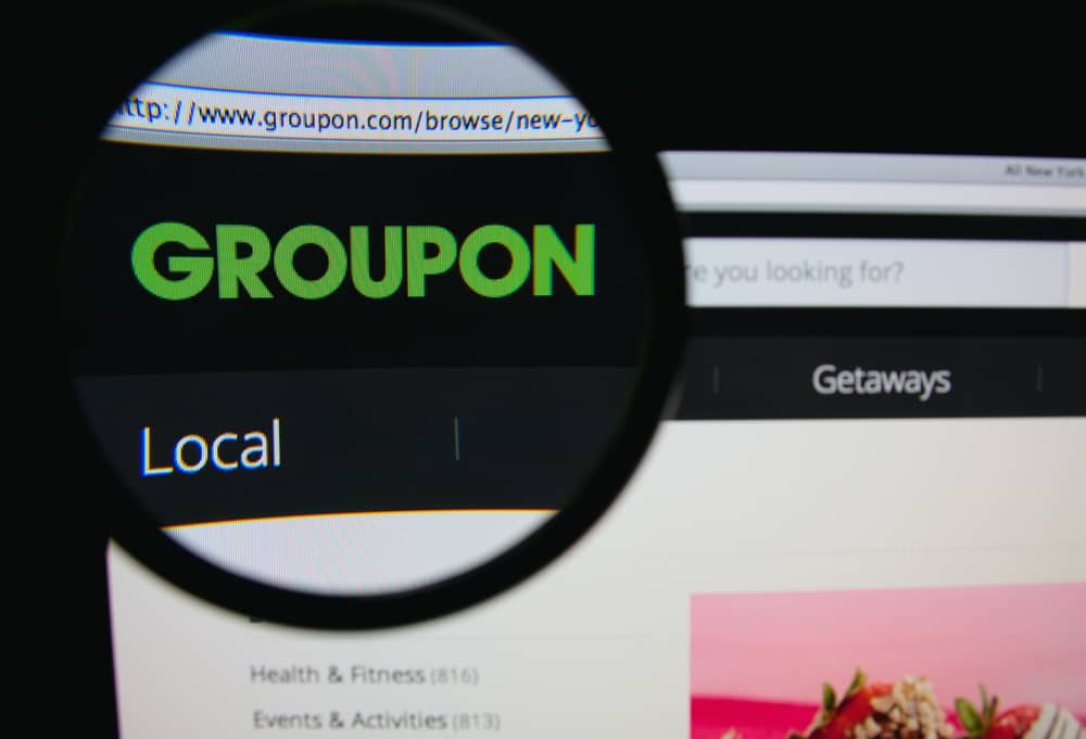 The Ultimate Business Guide to Getting More Reviews Using Groupon Deals